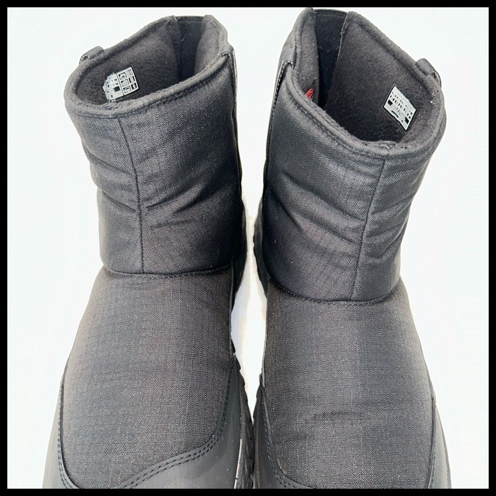 Keen 🥾🔥🌧️❄️Hood NXIS Waterproof Winter Pull On One Owner Like New 👍🏼 - Picture 3 of 16